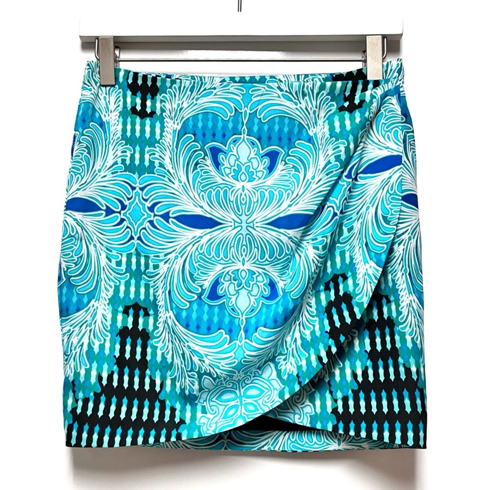 BEBE Draped Tulip Wrap Skirt NWT SZ 00 XXS Blue Y2K NDS Resort Vacation Beach